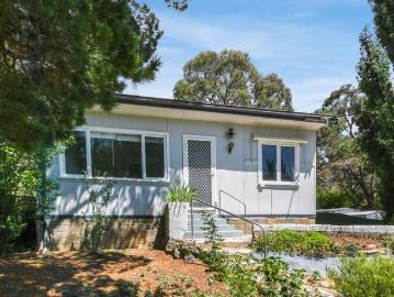 Quiet 2 Bedroom Home