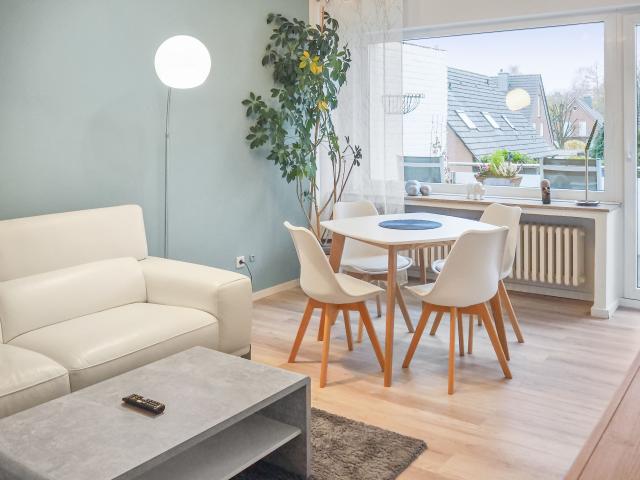 Quiet 3 room apartment 75m² near the canal