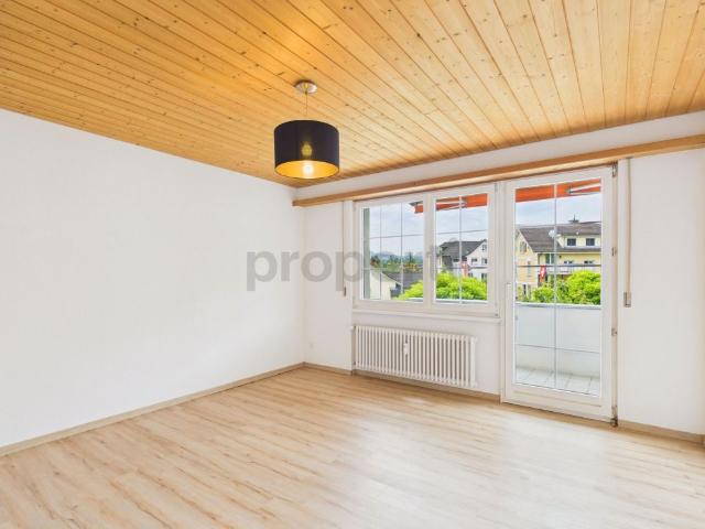 Quiet 3.5 room apartment with practical indoor parking space, Roggwil