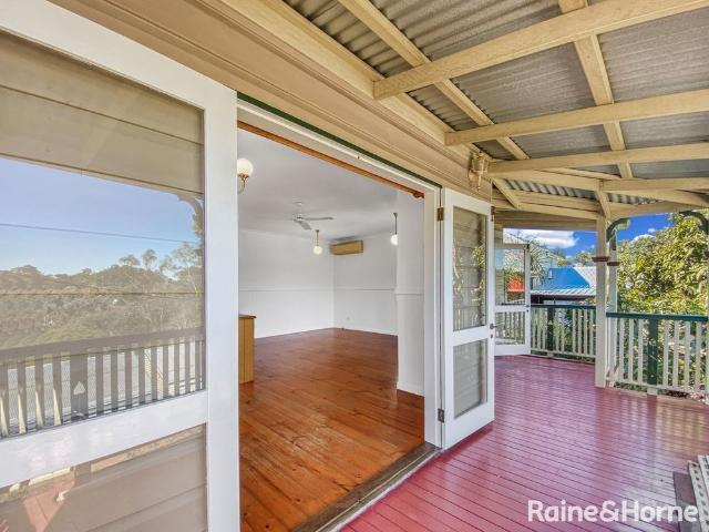 Prime Location Walk to Botanical Gardens