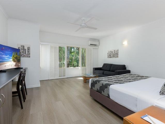 Quiet Tropical Studio C303 Ramada Resort