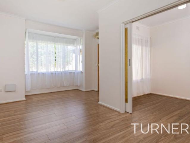 Quiet Two Bedroom Unit