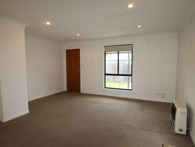 Quiet Two bedroom Cottage