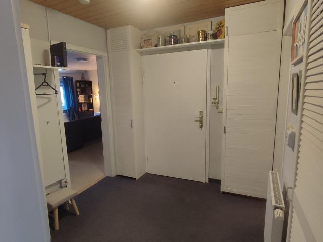 Quiet Urban Apartment – Close to City Center, Stuttgart Amsterdam Apartments for Rent