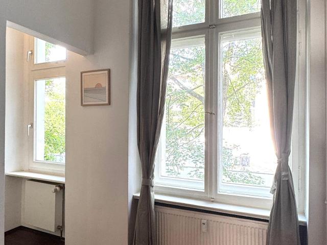 Quiet and cozy home in Neukölln, Berlin Amsterdam Apartments for Rent