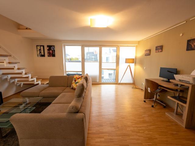 Quiet and bright maisonette apartment in central Ehrenfeld location, Koln Amsterdam Apartments for Rent