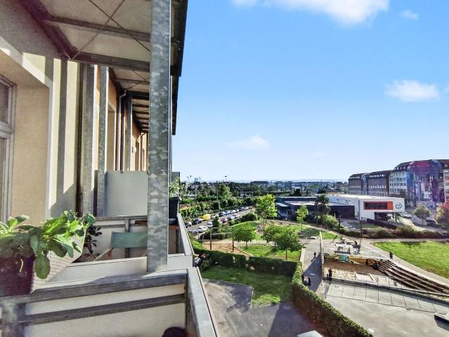 Quiet and bright studio, Dresden Amsterdam Apartments for Rent