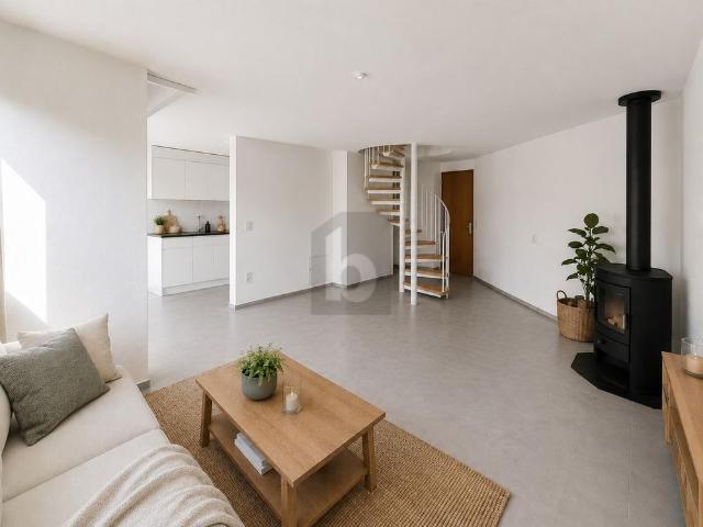 QUIET AND FRESHLY RENOVATED