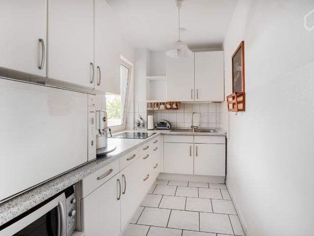 quiet apartment in cologne, near airport / fair, Koln Amsterdam Apartments for Rent