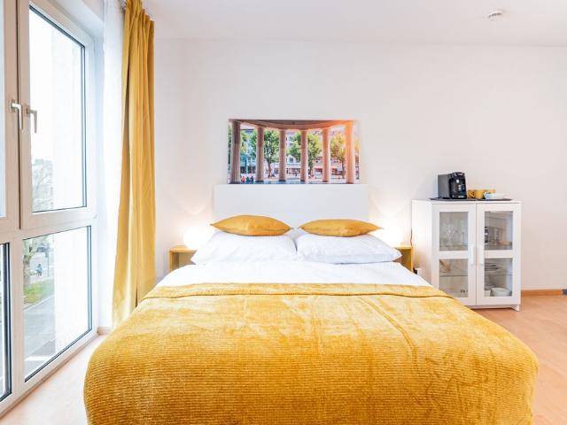 Quiet apartment near school, Aachen Amsterdam Apartments for Rent
