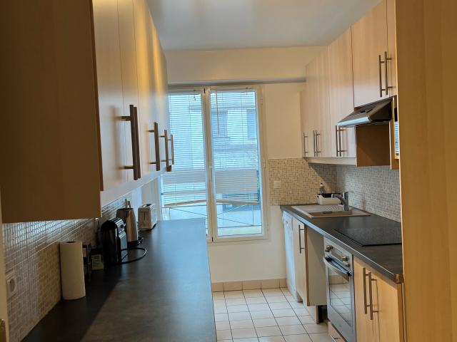 Quiet appartment, with view on a garden