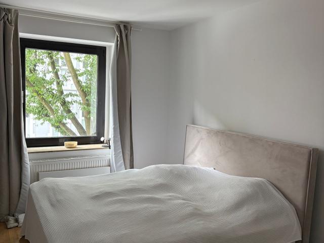 Quiet & awesome home located in Düsseldorf, Dusseldorf Amsterdam Apartments for Rent