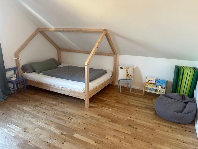 Quiet, beautiful Family House in Kaulsdorf, Berlin, Berlin Amsterdam Apartments for Rent