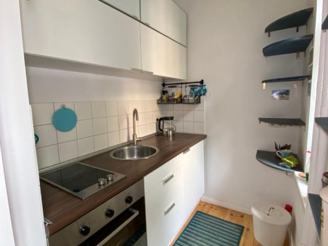 Quiet, beautiful suite Neukölln, Berlin Amsterdam Apartments for Rent