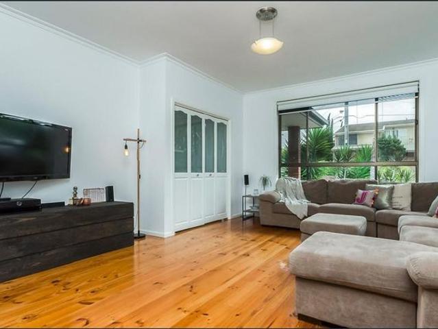 Easy Living In The Heart Of Bell Park