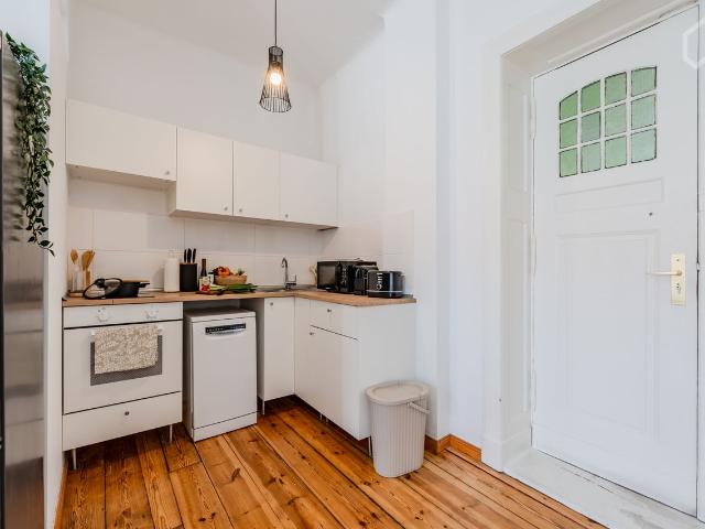 Quiet & bright 1 bedroom apartment with balcony in central Kreuzberg, Berlin Amsterdam Apartments for Rent