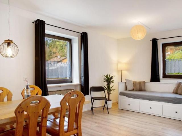 Quiet, bright apartment in excellent location