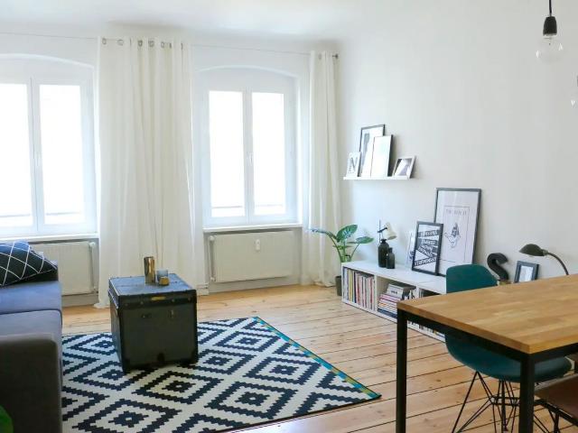 Quiet central design apartment located in Kollwitzkiez, Berlin Amsterdam Apartments for Rent