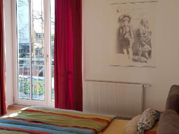Quiet city center location, as good as new furnished 3.5 room apartment with loggia and EBK in Erlangen, Erlangen Amsterdam Apartments for Rent