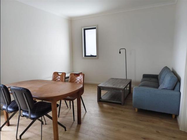 Quiet, Comfort & Convenience – Walking distance to Station & Shops