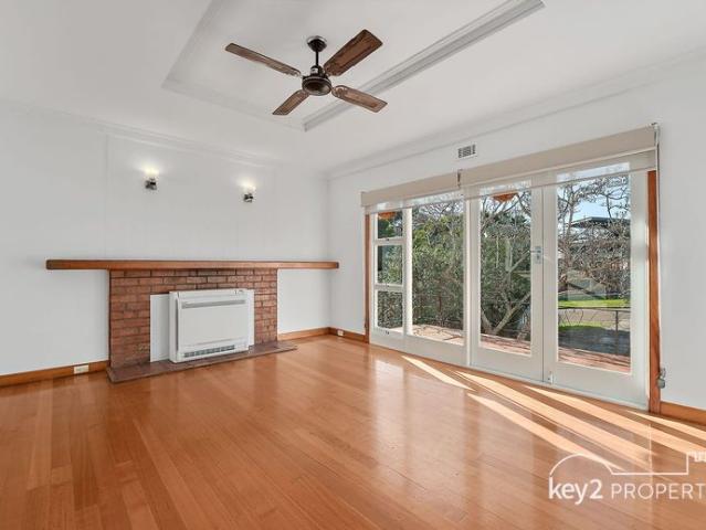 Quiet, Comfortable Living in Riverside