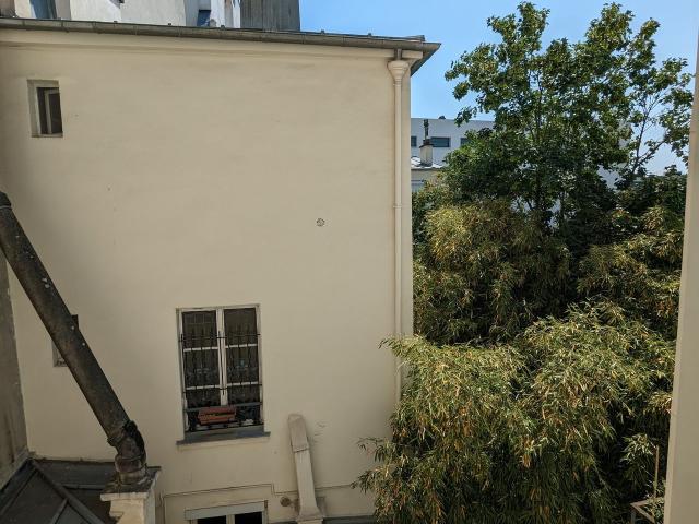 Quiet & comfy 1 bedroom Flat near Canal Saint Martin, Paris Amsterdam Apartments for Rent