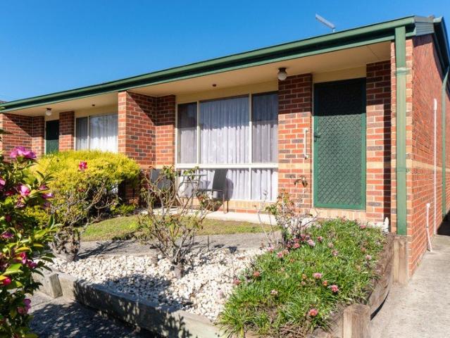 Quiet Community Living with Everything at Your Doorstep