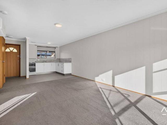Quiet, Convenient Living in the Heart of Prospect