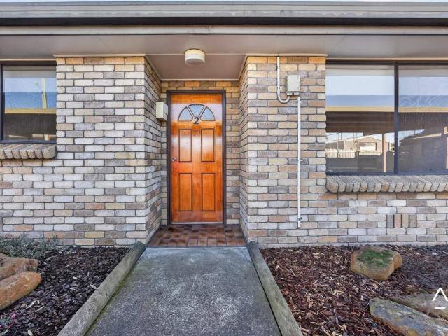 Quiet, Convenient Living in the Heart of Prospect
