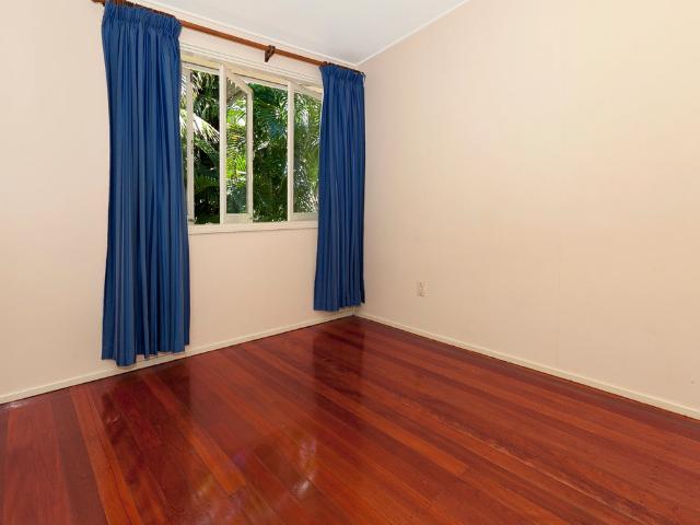 Quiet & Convenient Living in Sought After Windsor 1 Bedroom Unit