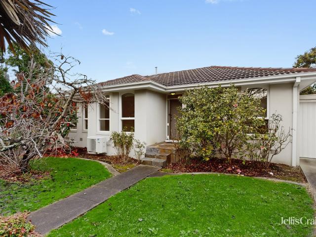 Quiet & Convenient 2 Bedroom Unit!