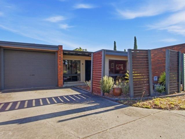 Quiet & Connected Right Here in Traralgon