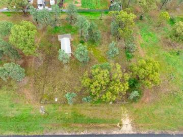 Quiet Country Retreat with Endless Potential