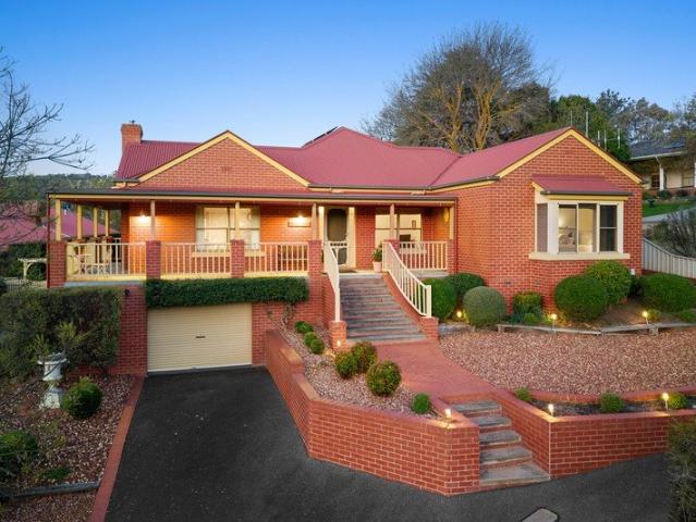 Quiet Court Living, Beautifully Established