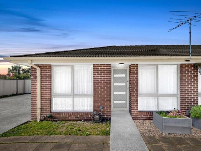 Quiet Court Living with Comfort & Convenience