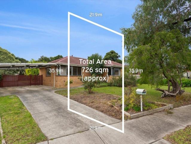 Quiet court living with future options