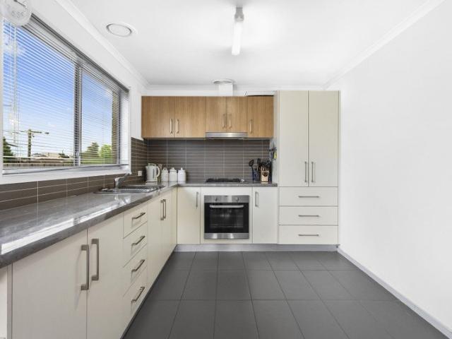 Quiet Court Location with Easy Everyday Living Six Month Term Available