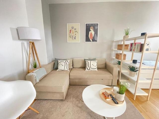 Quiet, cozy apartment in popular area, Hannover Amsterdam Apartments for Rent