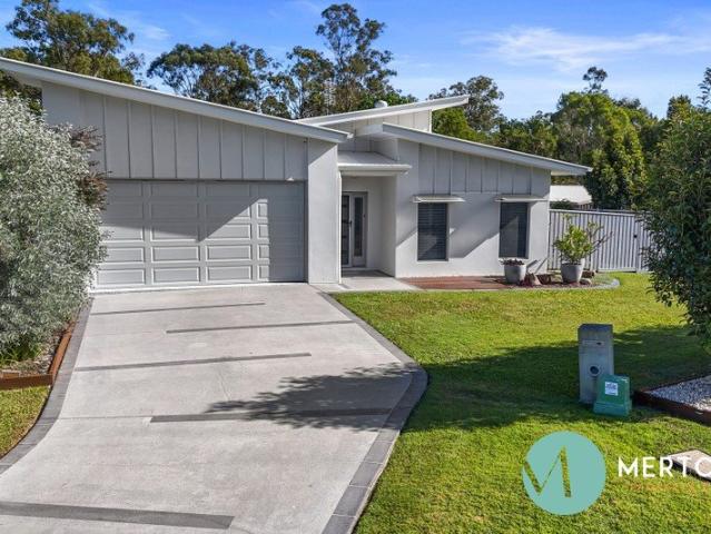 Quiet Cul de Sac Living with Bushland Outlook