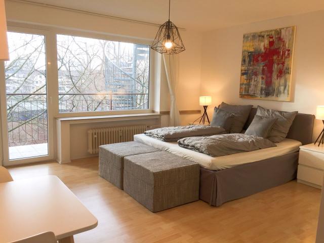 Quiet Design Apartment in Duesseltal, Dusseldorf Amsterdam Apartments for Rent
