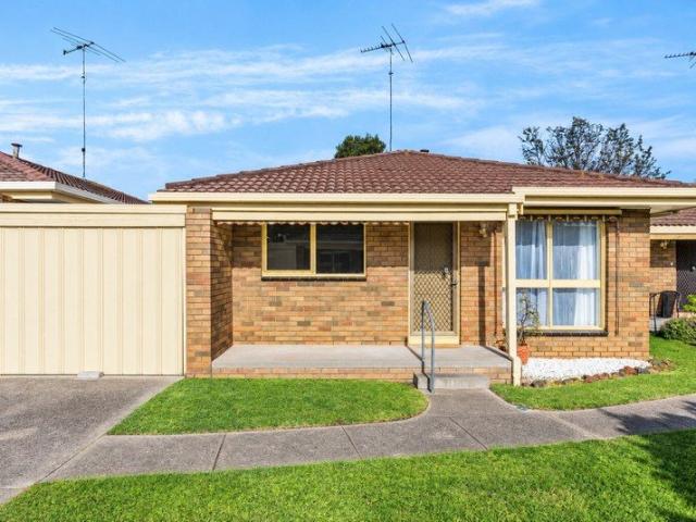 Quiet East Geelong Living in a Blue Chip Location