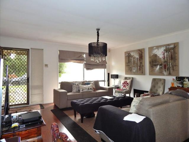 Quiet & Family Friendly in Convenient Location!