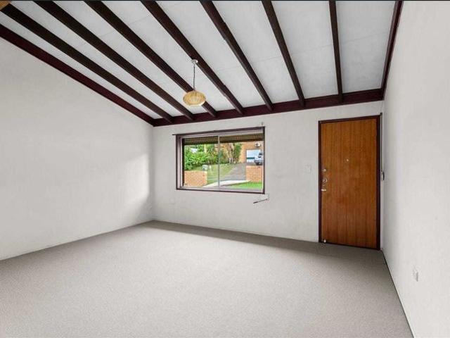Quiet Family Home in Prime Mansfield School Catchment
