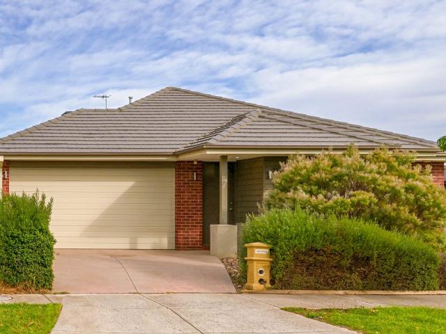 Quiet Family Living in a Convenient Location