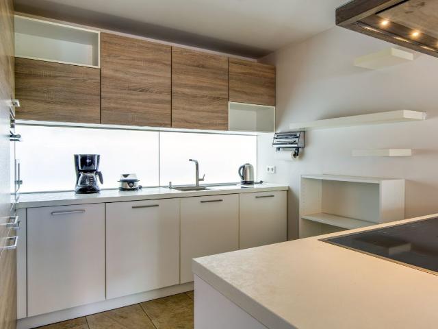 Quiet, fashionable loft in Aachen, Aachen Amsterdam Apartments for Rent