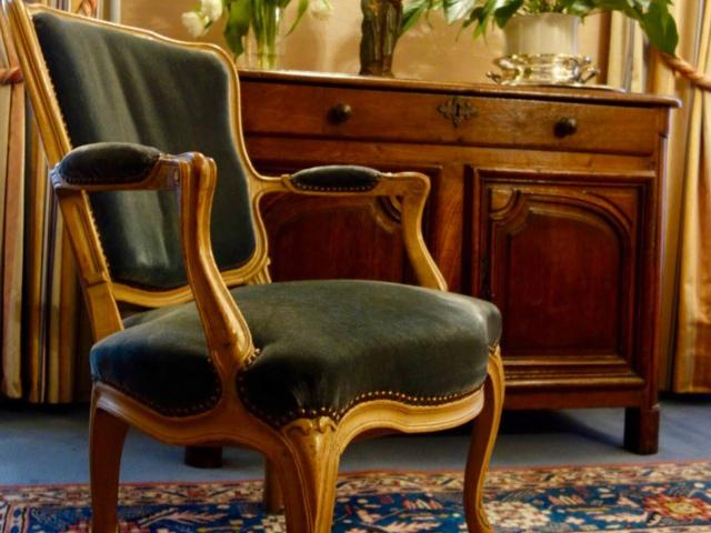 Quiet flat near the Eiffel Tower, Paris Amsterdam Apartments for Rent