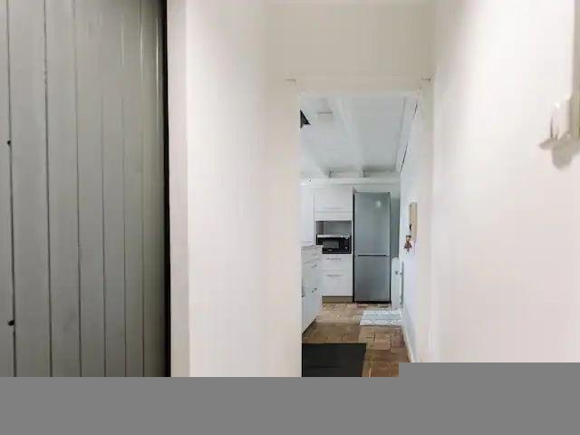 Quiet flat in an 18th century building Lyon Amsterdam Apartments for Rent