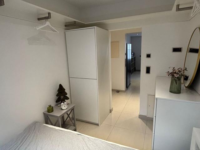 Quiet flat in Krefeld, Krefeld Amsterdam Apartments for Rent