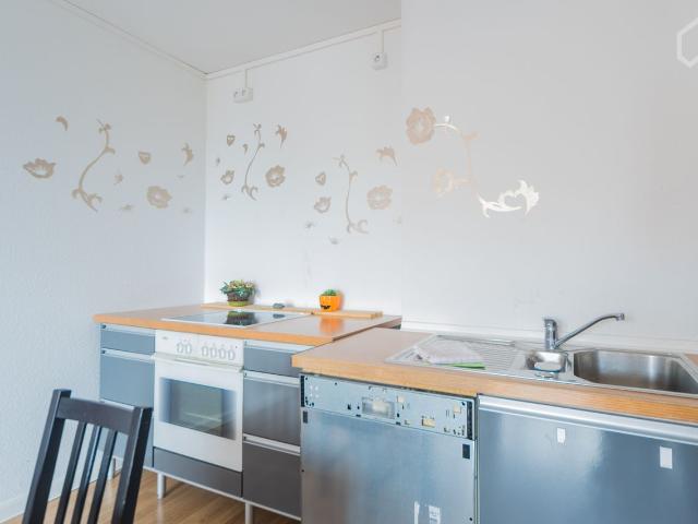 Quiet flat located in Alt Hohenschönhausen, Berlin Amsterdam Apartments for Rent