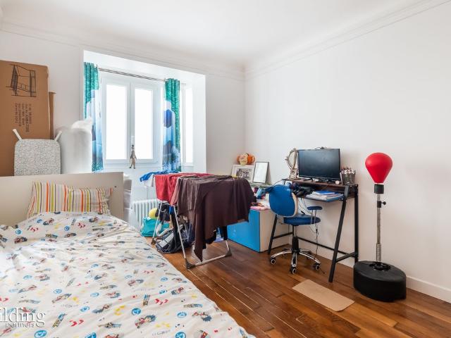 Quiet & gorgeous suite in the heart of town, Paris Amsterdam Apartments for Rent